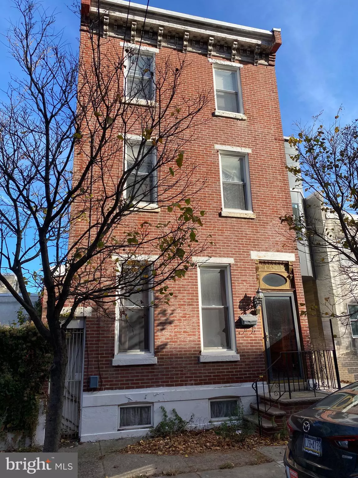 Philadelphia, PA 19125,1627 E EYRE ST