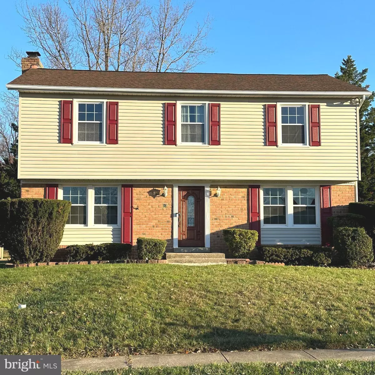 Catonsville, MD 21228,5 SLATE MILLS CT