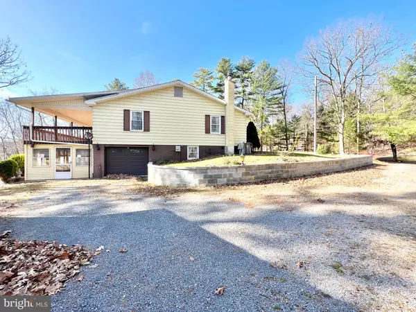 Crystal Spring, PA 15536,184 DOGWOOD LANE