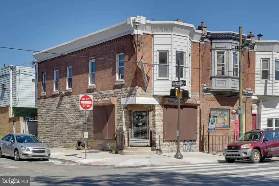 2065 SNYDER AVE, Philadelphia, PA 19145