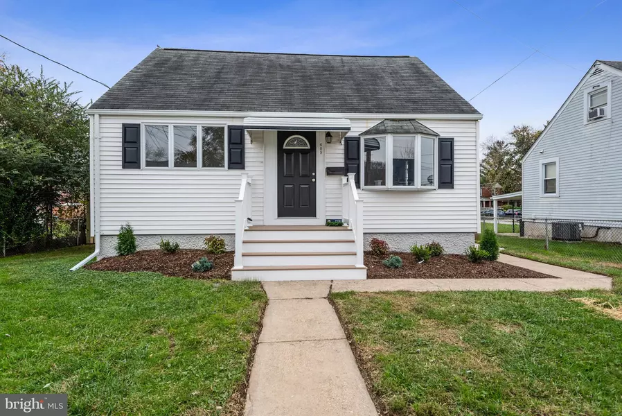 609 VIRGINIA, Essex, MD 21221