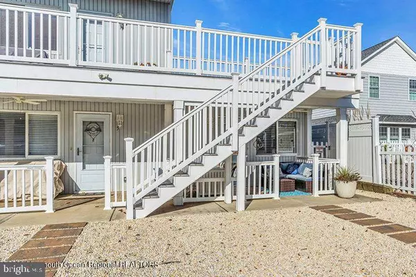 Lavallette, NJ 08735,2307 GRAND CENTRAL AVE #6