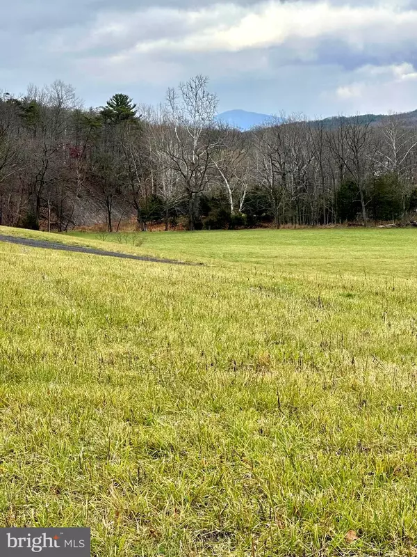 4.38 ACRES PETERSBURG PIKE, Petersburg, WV 26847