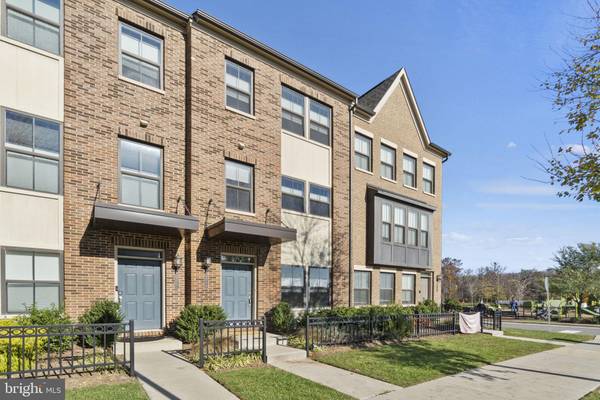 4714 WOODBERRY ST, Riverdale, MD 20737