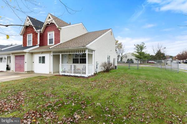 2 BERKS CT, New Castle, DE 19720