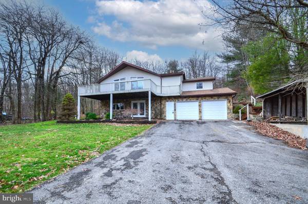 573 HIGHLAND HILLS, Lehighton, PA 18235