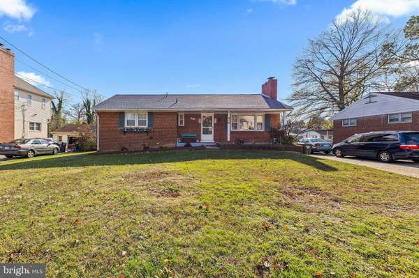 6623 BRADDOCK RD, Springfield, VA 22151