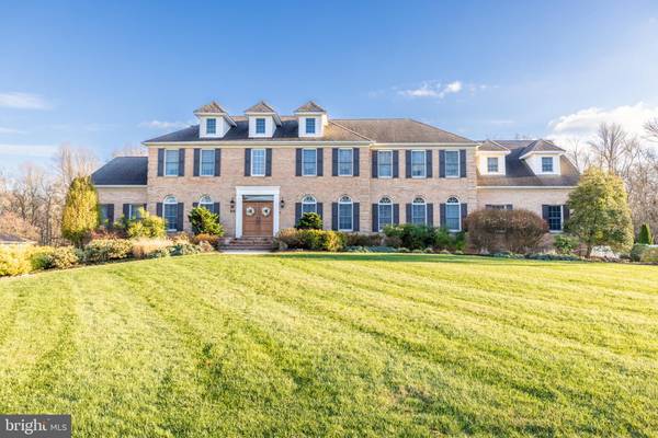 45 BERKSHIRE DR, Sewell, NJ 08080