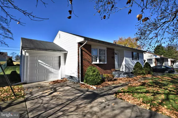 Bethlehem, PA 18018,1929 PELHAM RD