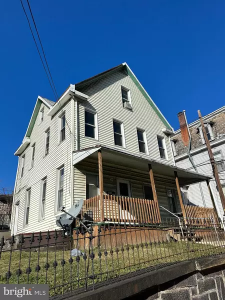 221 WALNUT ST, Steelton, PA 17113