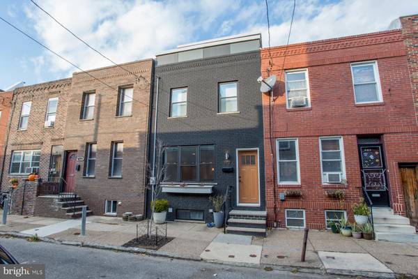 817 FERNON ST, Philadelphia, PA 19148