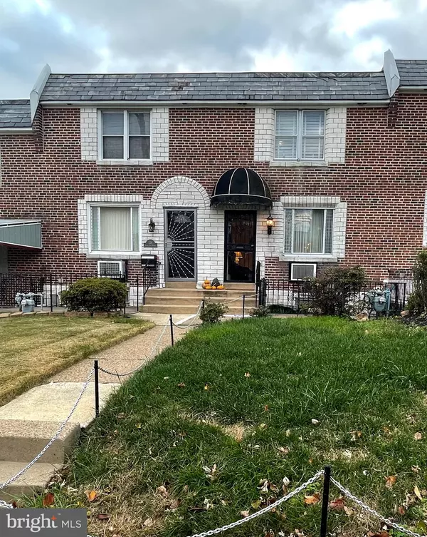 526 S 2ND ST, Darby, PA 19023