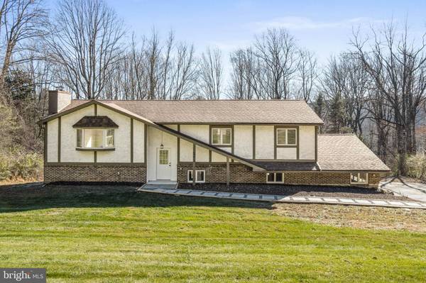 253 CONRAD RD, Alburtis, PA 18011