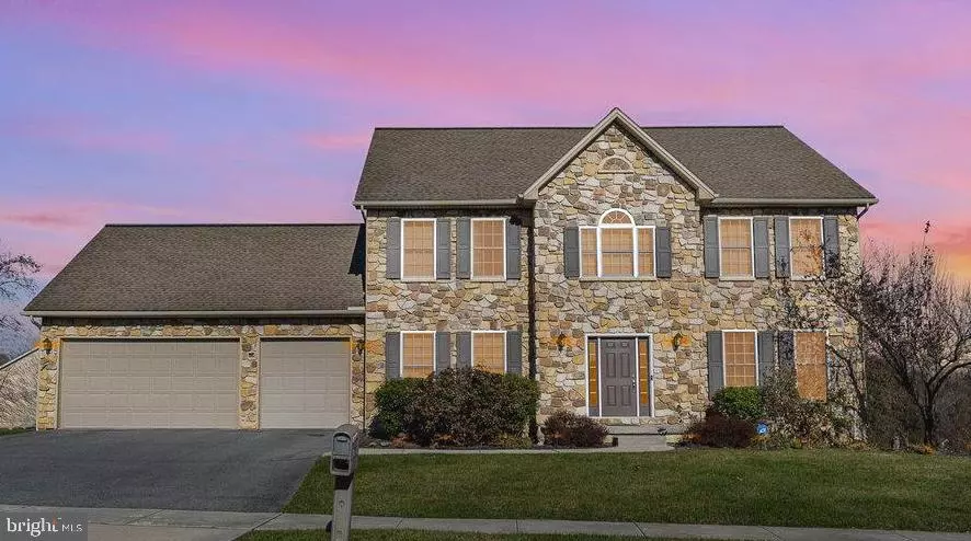 5138 JENNIFER CIR, Mechanicsburg, PA 17050