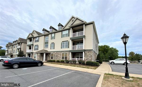 113 ALMA MATER DRIVE DR #202, State College, PA 16803