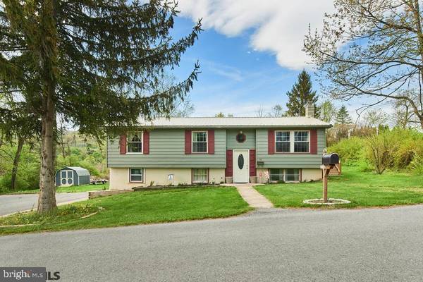 731 W LAMB ST, Bellefonte, PA 16823