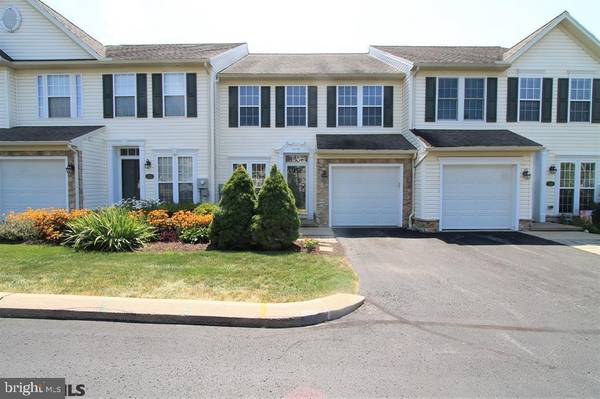 110 SCENERY CT, State College, PA 16801