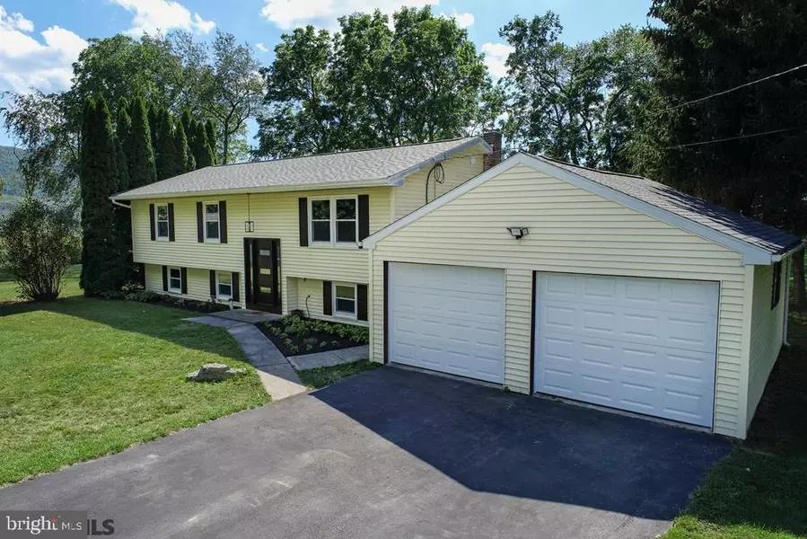 141 STOVER RD, Bellefonte, PA 16823