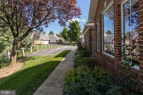 State College, PA 16801,3291 SHELLERS BEND BND #718