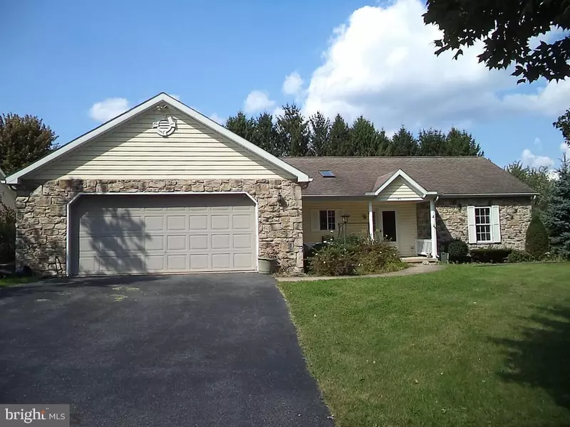 145 WAYPOINT CIR, State College, PA 16801