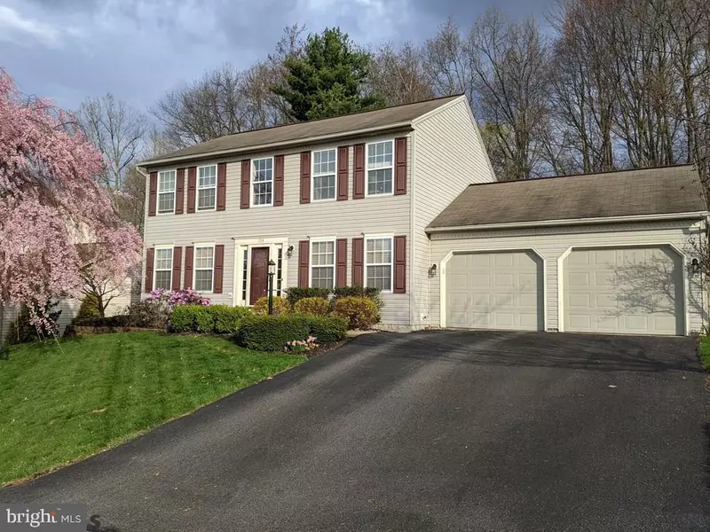 104 FOREST GLEN CIR, Port Matilda, PA 16870