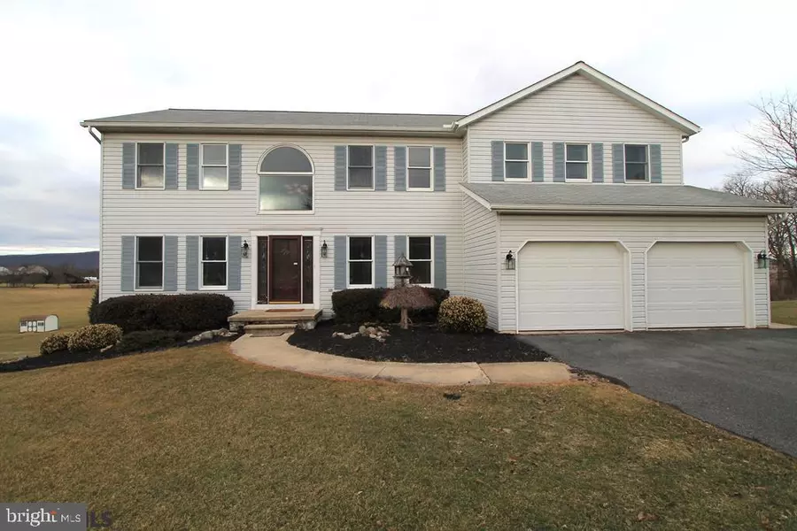 1063 E SPRINGFIELD DR, Bellefonte, PA 16823