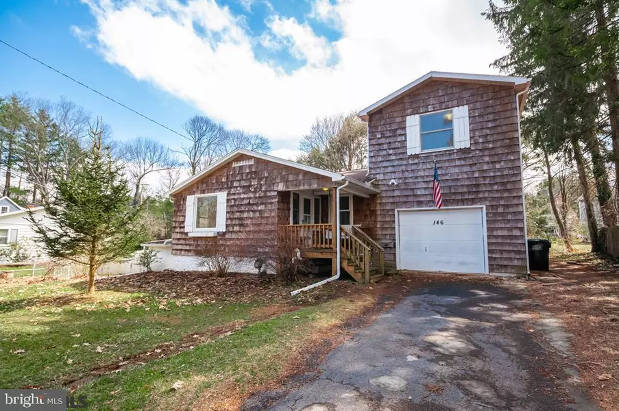 146 LEGION LN, State College, PA 16801