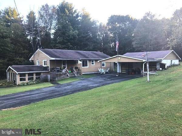 105 DANVIR RD, Clearfield, PA 16830