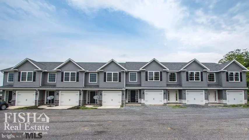 10 KADI DR, Mill Hall, PA 17751