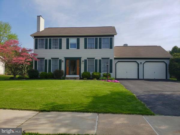 3085 WILLIAMSBURG DR, State College, PA 16801