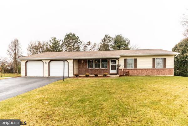 2297 FAIRFIELD CIR, State College, PA 16801