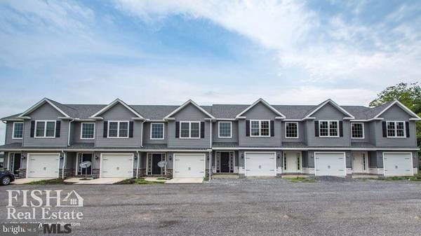 14 KADI DR, Mill Hall, PA 17751