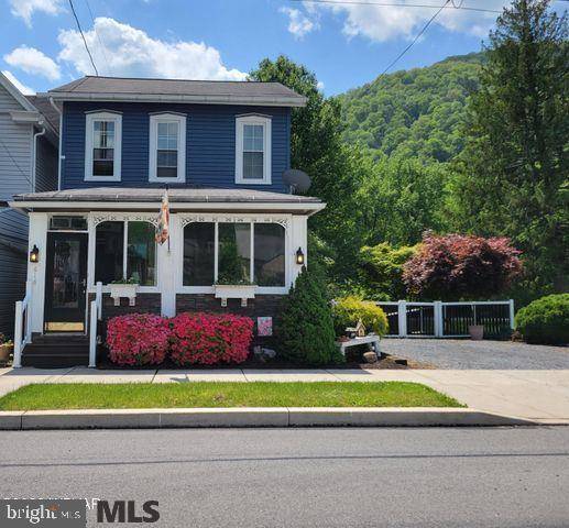 618 ONTARIO AVE, Renovo, PA 17764