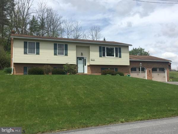 420 COBURN RD, Coburn, PA 16832