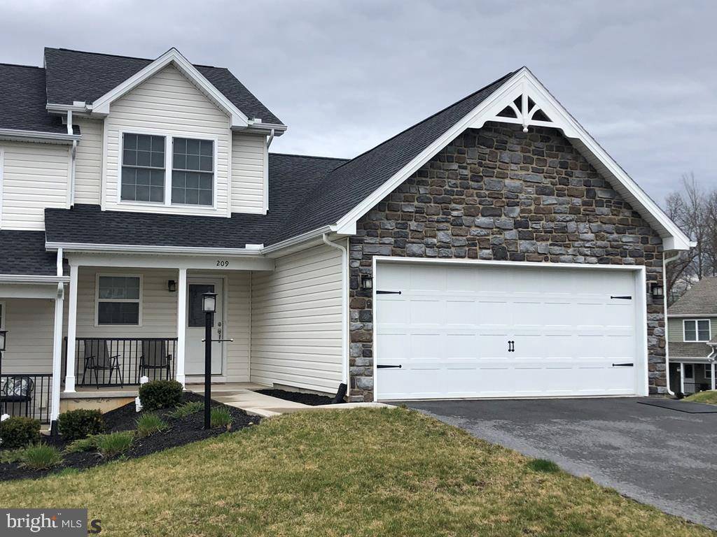 209 ROSEHILL DR, Bellefonte, PA 16823