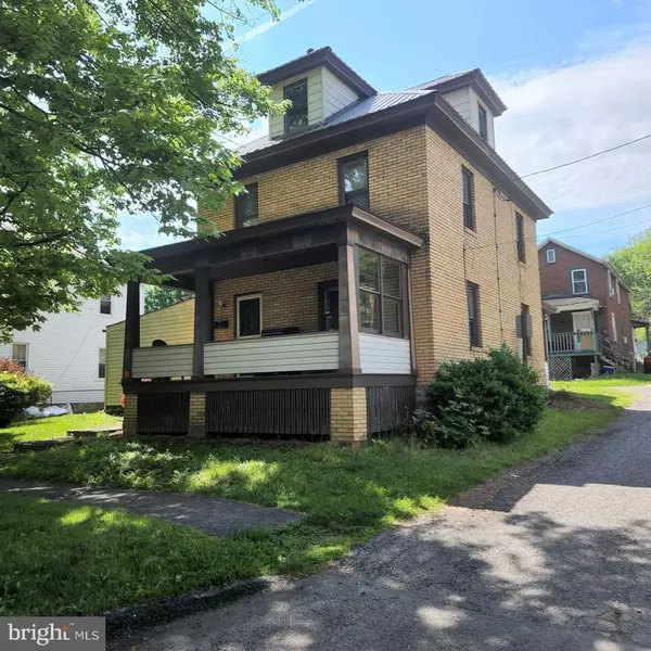 513 DAISY ST, Clearfield, PA 16830