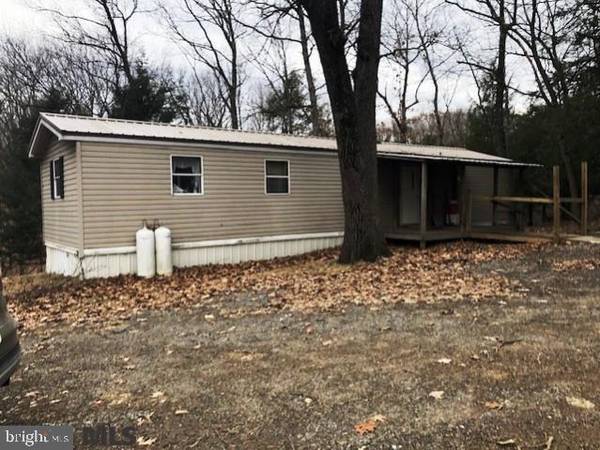 24 TKACIK RD, Curwensville, PA 16833