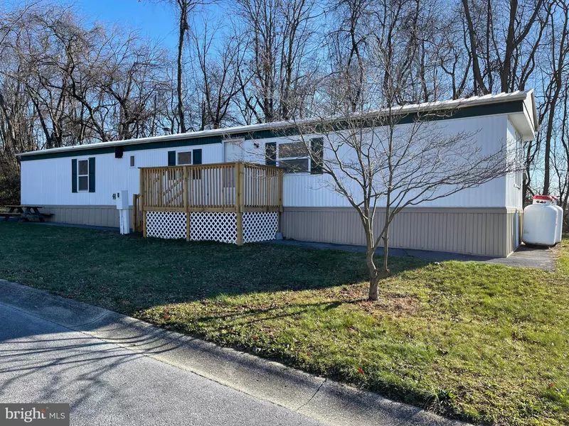 190 BROWNSTONE PARK, Hummelstown, PA 17036