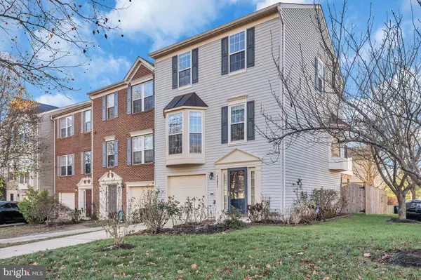 43021 GOLF VIEW DR, Chantilly, VA 20152