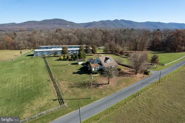 1421 STROLE FARM RD, Shenandoah, VA 22849