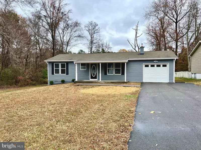 68 DALE DR, Colonial Beach, VA 22443