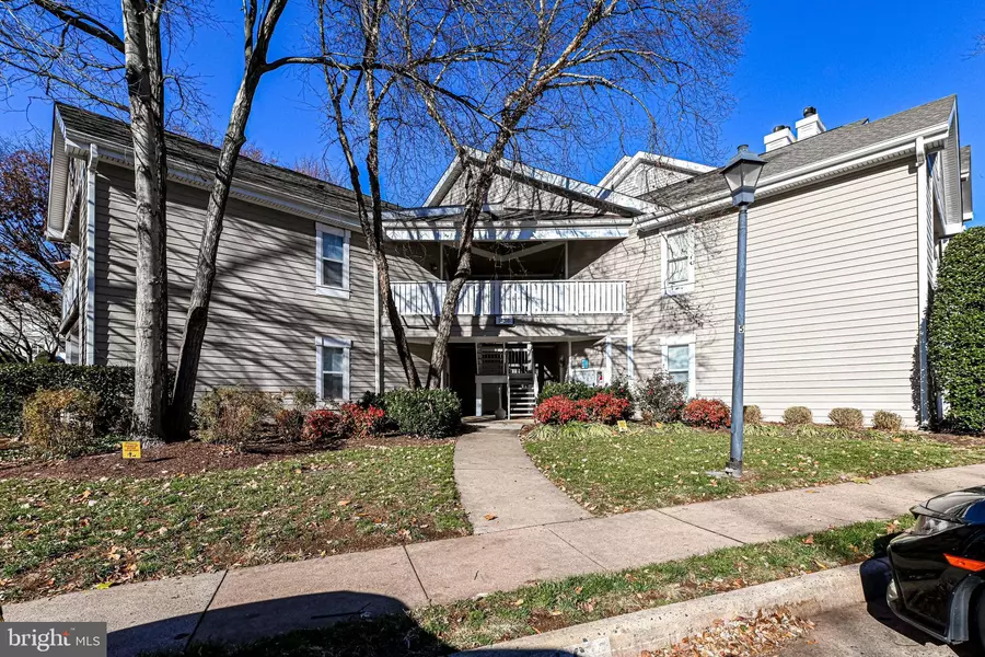 14316 CLIMBING ROSE WAY #102, Centreville, VA 20121