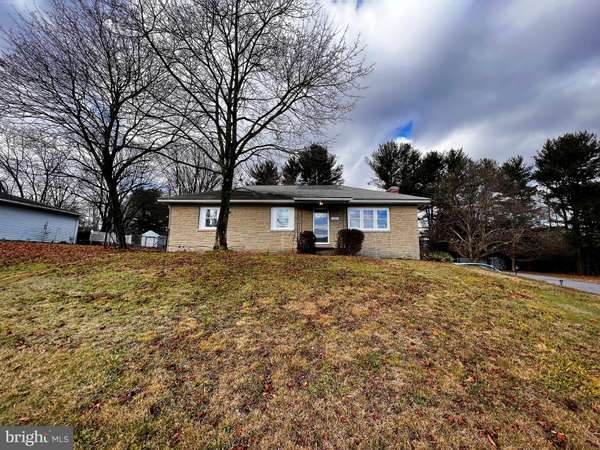 235 MAIN BLVD, Ringtown, PA 17967