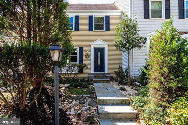 6405 BIRCHLEIGH CIR, Alexandria, VA 22315