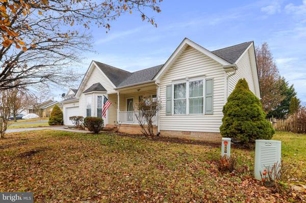 448 LARKSPUR LN, Martinsburg, WV 25403