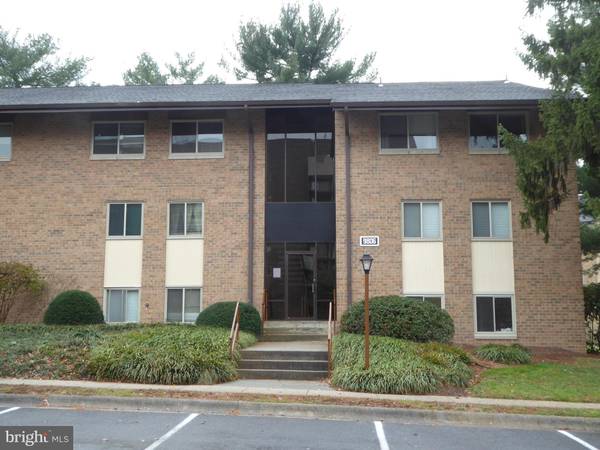 9806 WALKER HOUSE RD #9806-6, Montgomery Village, MD 20886