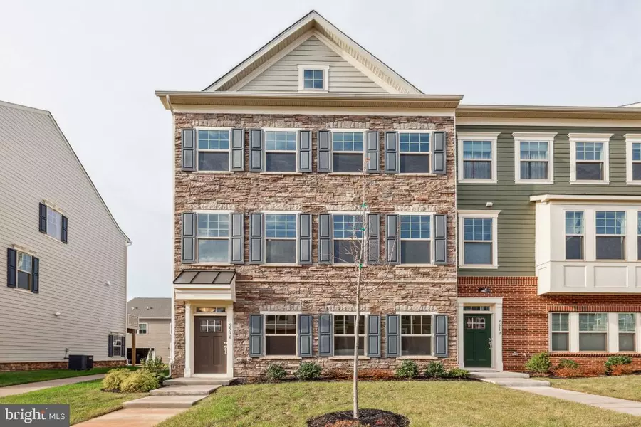 9516 BARNES LOOP, Manassas, VA 20110