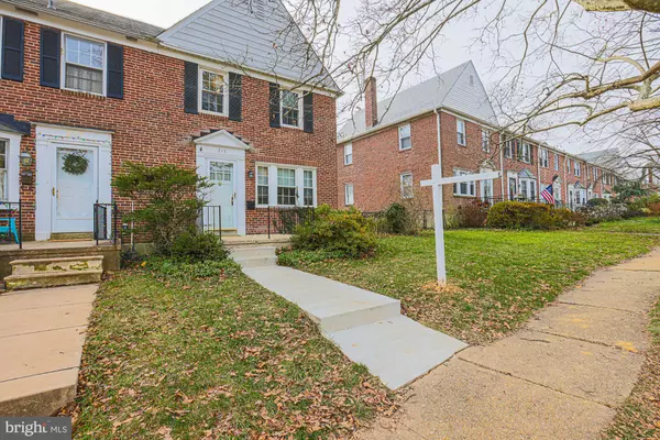 Baltimore, MD 21212,215 OVERBROOK RD