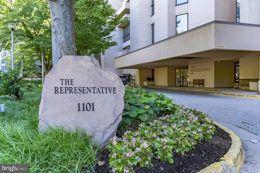 1101 S ARLINGTON RIDGE RD #503, Arlington, VA 22202