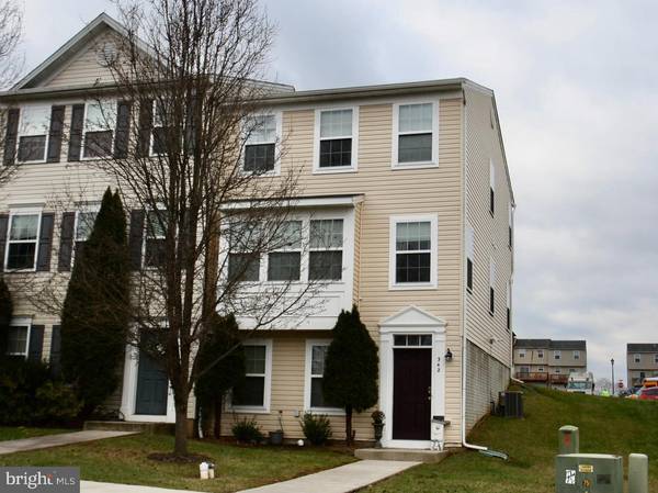 342 DICKENS DR, Lancaster, PA 17603